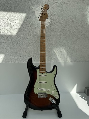 Fender vintera stratocaster - i,