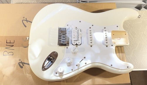 Fender squier stratocaster - fender,