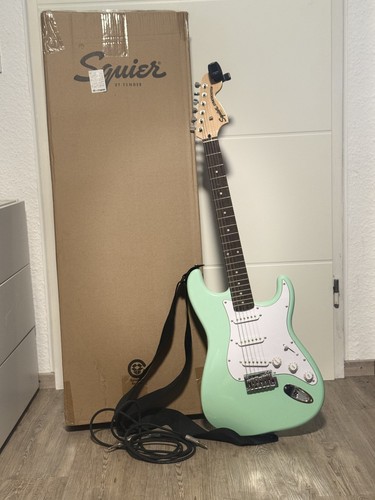 Squier fender affinity - |,