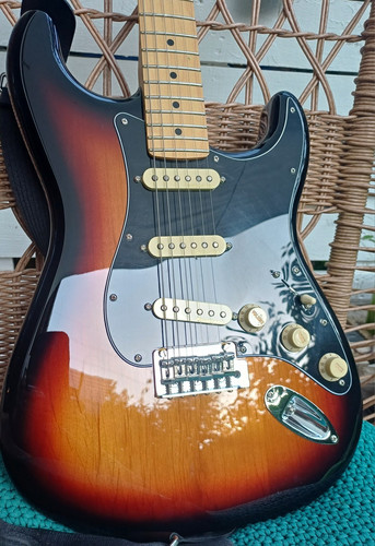 Fender stratocaster sunburst - stratocaster,
