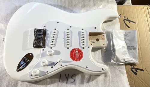 Fender squier stratocaster - fender,