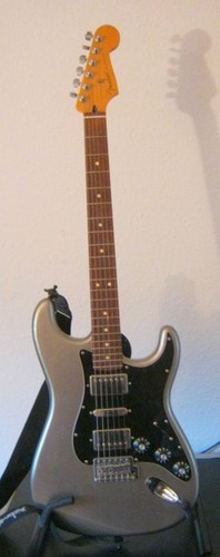 Fender blacktop stratocaster - fender,