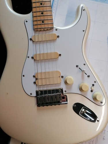 Fender dlx strat olp - fender,