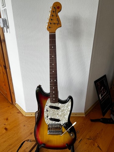Original fender mustang